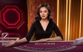 Panel deposit pada platform lionbet777 menampilkan pilihan QRIS, DANA, OVO, GoPay, dan metode bank